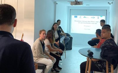 Young Roma in Tirana gain skills through RomART workshops